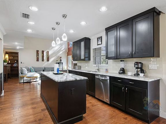 4th image of 10900 Wonder Ln