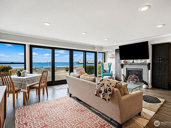 4th image of 200 Beach Place #103