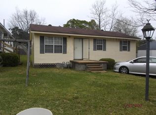 501 13th St NE, Magee, MS 39111