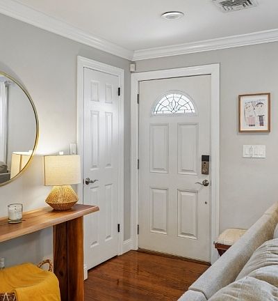 2nd image of 717 Prospect Ave