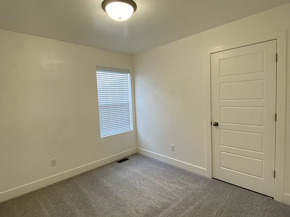 3rd image of 3347 E Kathaway Ln #1