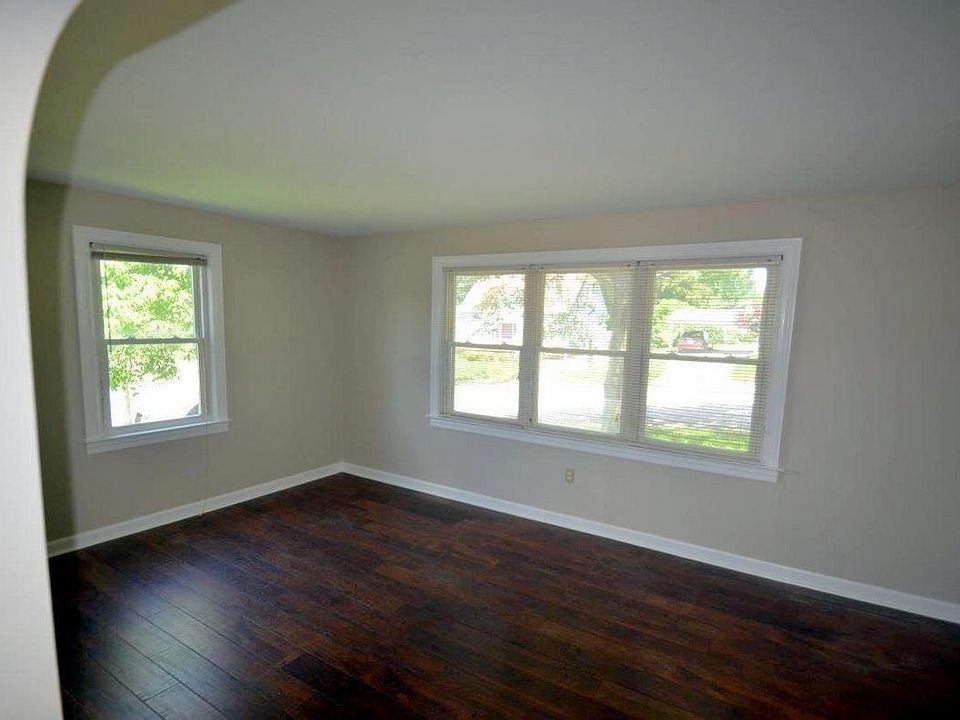 1st image of 257 Sunset Ave