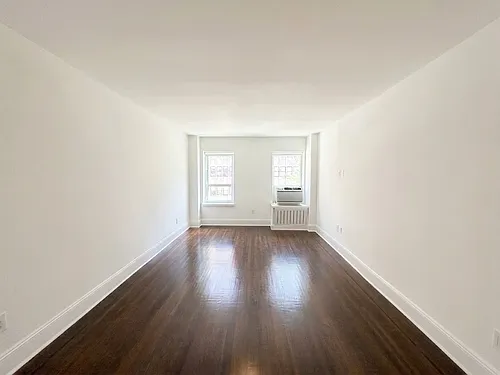 1080 Amsterdam Ave Photo 1