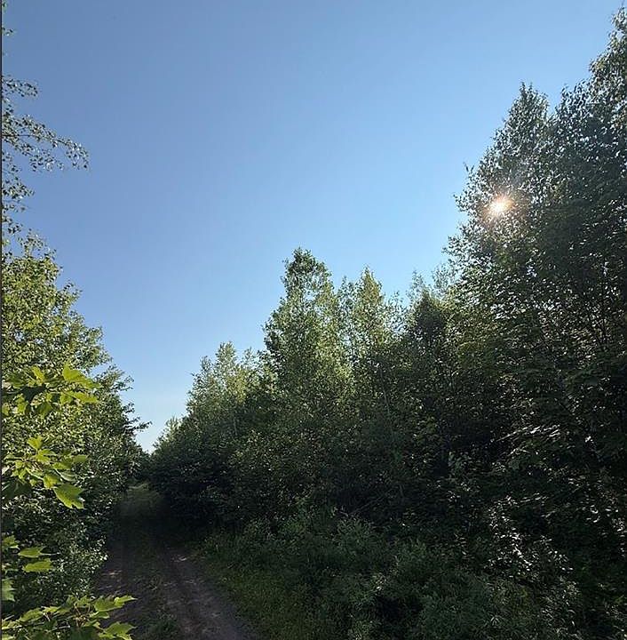 1st image of Upper Vail Rd