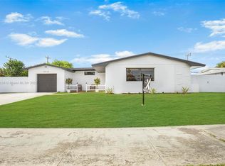 9035 SW 198th Ter, Cutler Bay, FL 33157