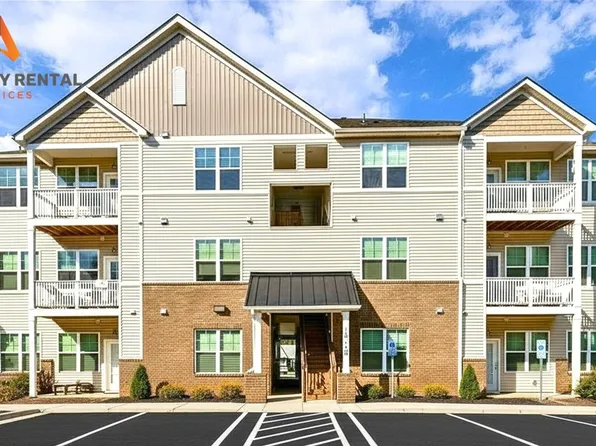 10280 Rose Meadow Ln Unit 302, Charlotte, NC 28277