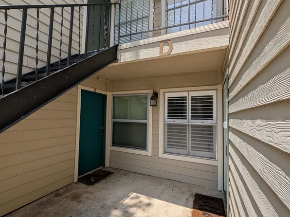 551 Terminal Loop Rd Unit D5, Mc Queeney, TX 78123