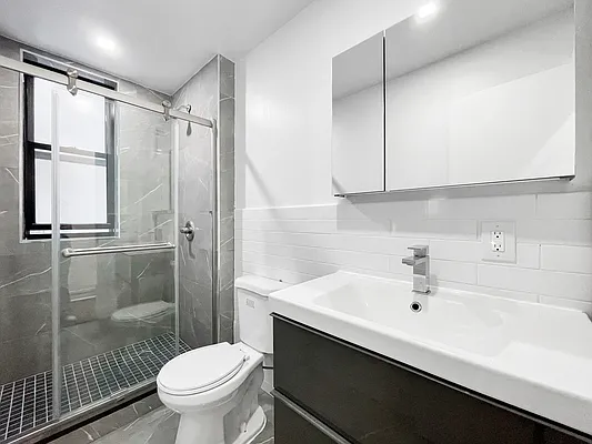 Rented by Skyward | media 10