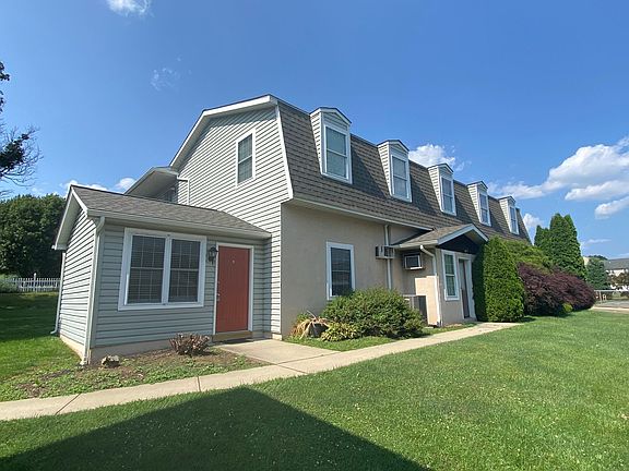 2nd image of 20 N 9th St #3-W40