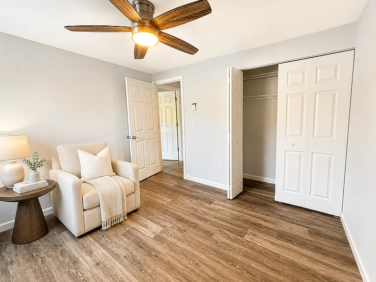 205 Burgundy Hill Ln #205 — Photo 5