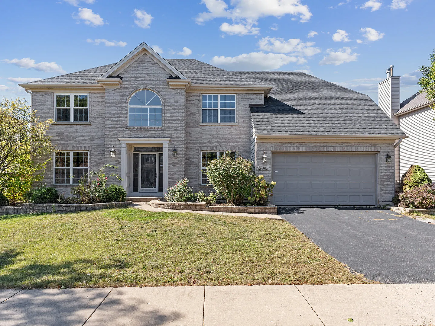 5 bed, 4485 sqft, $3,495 — Photo 1