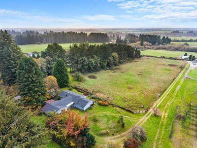 275 N Rossini Ln, Smith River, CA, 95567