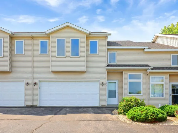 822 1st St NW, New Prague, MN 56071