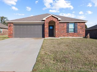 3102 Talimena Ct, Bartlesville, OK 74006