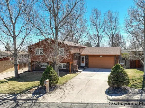 3069 Hanson St, Cheyenne, WY 82001