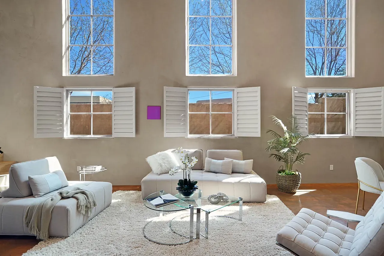 2 bed, 2.5 bath, 1990 sqft, $4,000 — Photo 1