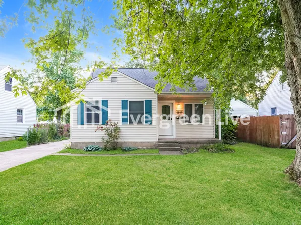 1307 Cedar Dr, Lorain, OH 44052