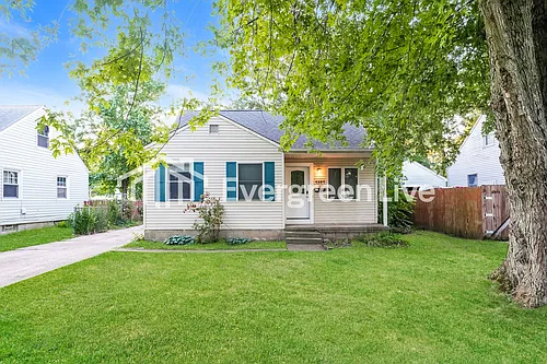 1307 Cedar Dr Photo 1