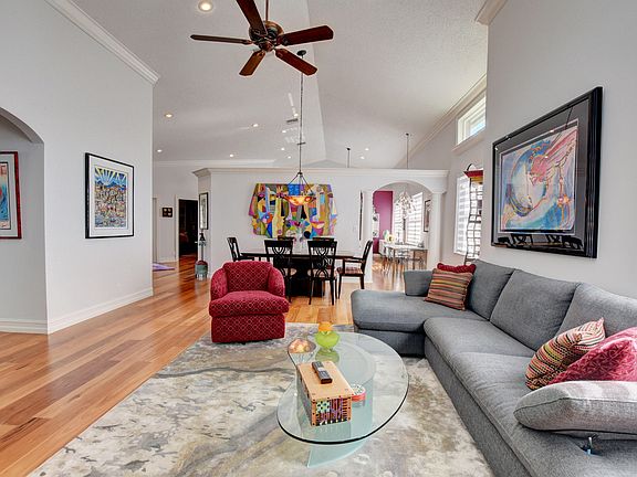 Home For Sale In Villa San Remo