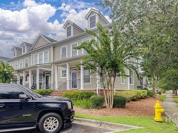 4th image of 329 Lake View Drive
