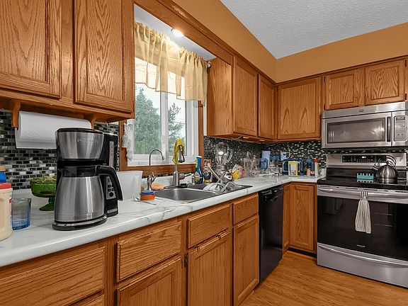 2nd image of 234 Leawood Dr