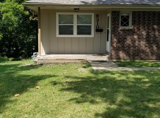 9310 W 77th Ter, Overland Park, KS 66204
