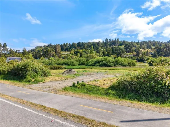3 S Railroad Ave, Blue Lake, CA 95525