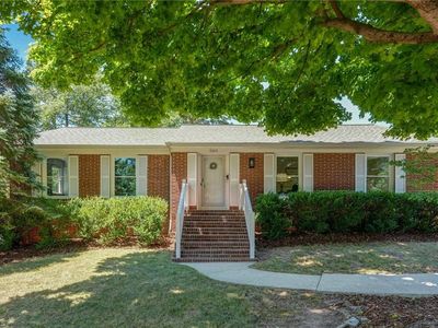 2103 Briarwood Dr, Greensboro, NC, 27403