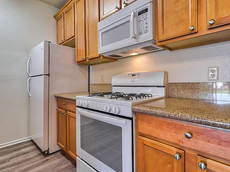 Baywood Villas — Photo 14