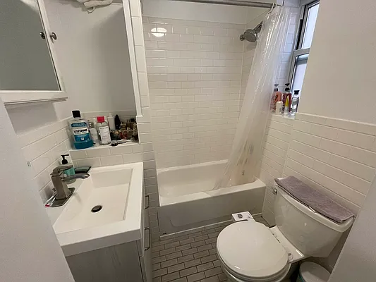 Rented by Highline Residential | media 21