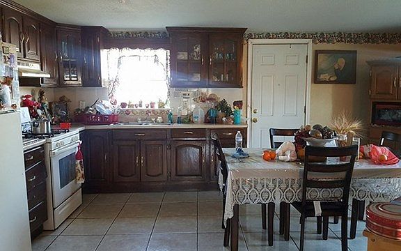 4th image of 1429 Antelope Dr