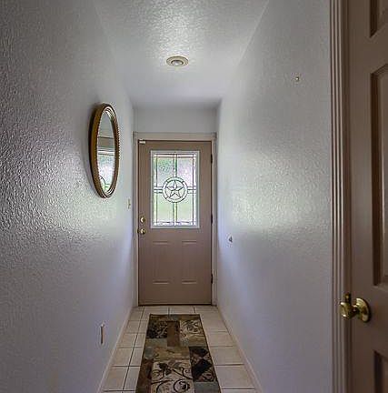 3rd image of 102 Medio Vista Dr