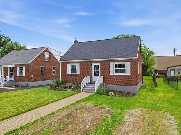 3rd image of 2514 Alberta Cir