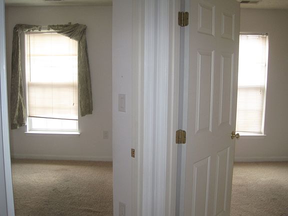 5th image of 8305 Frostwood Dr