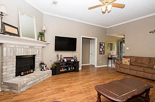 4th image of 1205 Baywood Ct