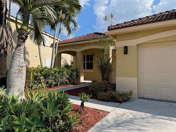 4th image of 4293 Laurel Ridge Cir #1