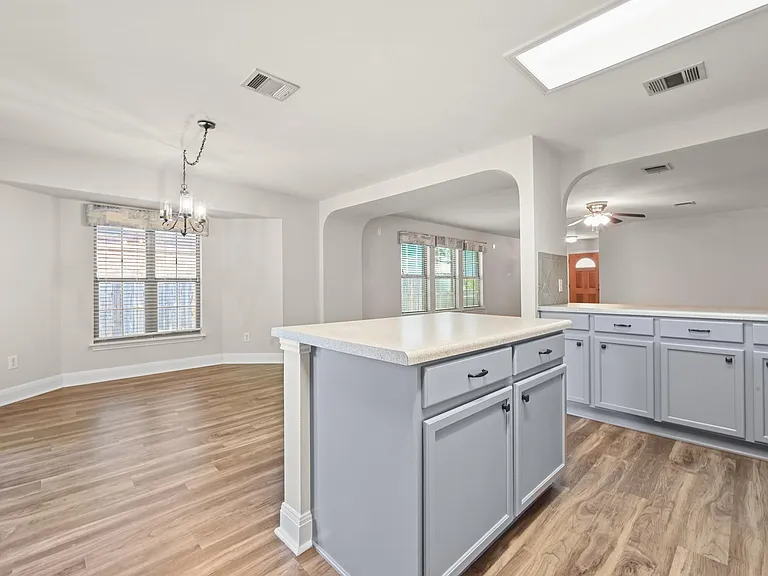 11312 Crest Meadow Ln — Photo 14