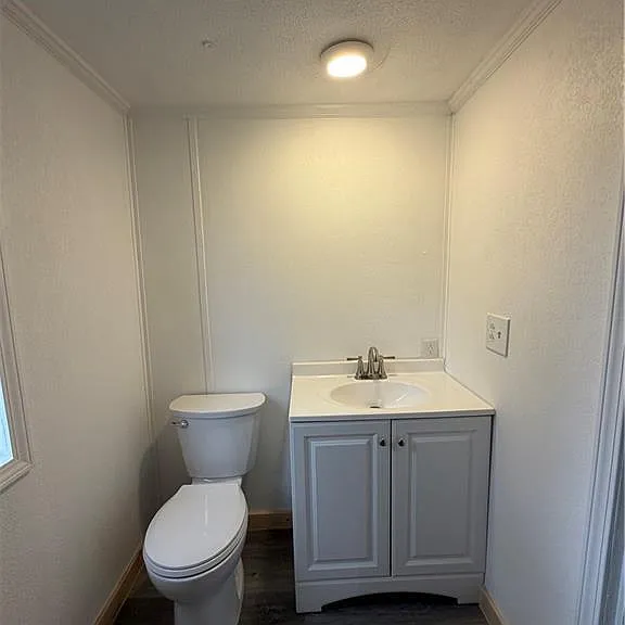 1222 White Dr N #E — Photo 12