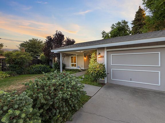 3rd image of 950 W Feemster Avenue