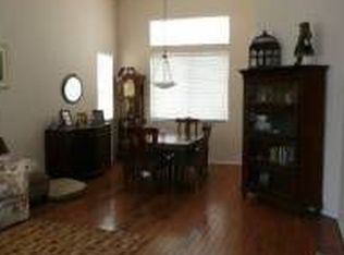 30401 Barcelona Rd, Castaic, CA 91384