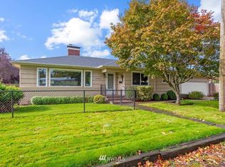 2802 Larch St, Longview, WA 98632