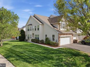 1402 Heron Way, Chalfont, PA 18914