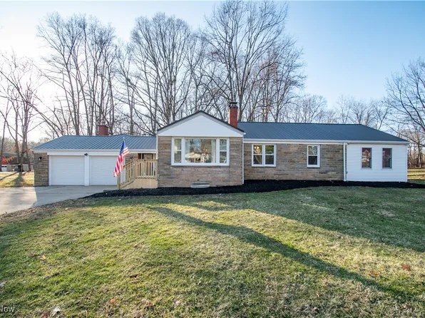 50 Philrose Ln, Youngstown, OH 44514