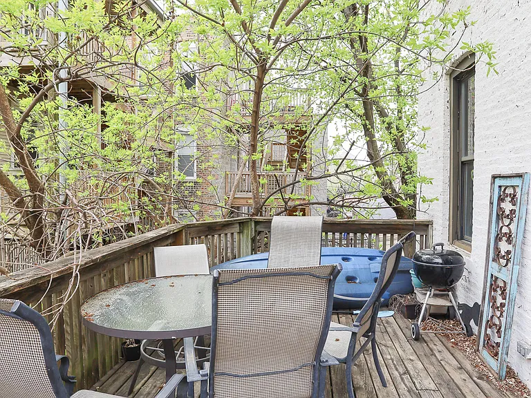 1454 W Erie St #2E — Photo 15