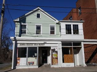789 Albany St, Schenectady, NY 12307