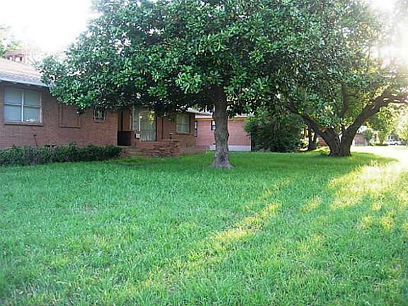 5th image of 6630 Royal Ln