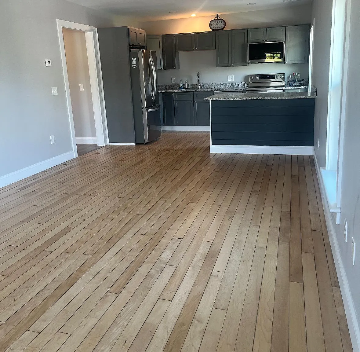 1 bed, $2,100 — Photo 2