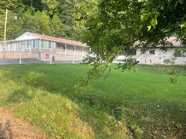 9598 Highway 119 N, Jenkins, KY 41537