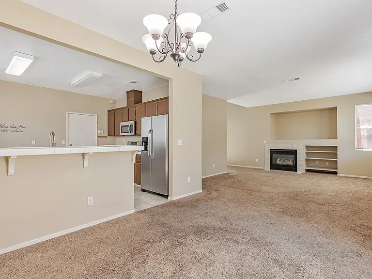 4405 Fall Ln — Photo 9