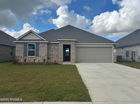 132 Cottage Cove Dr, Maurice, LA 70555